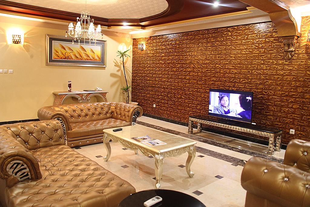 Beatrice Hotel Kinshasa Eksteriør billede